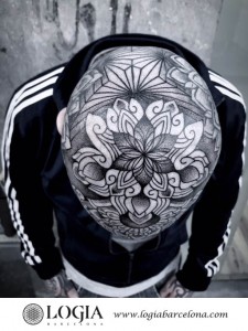 tatuaje-cabeza-mandalas-Logia-Barcelona-Dasly2